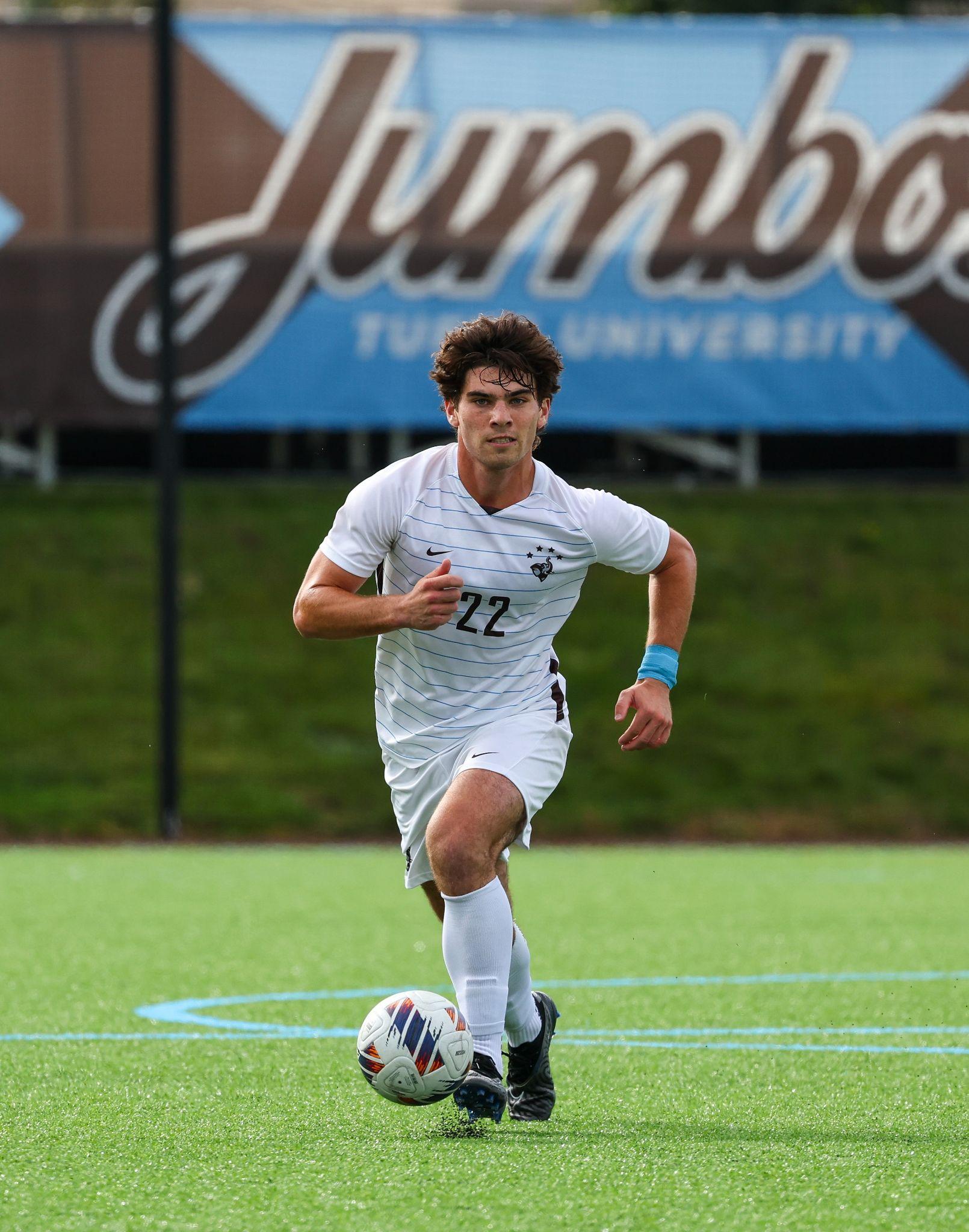 Ben Pensky playing for Tufts University Men's Soccer